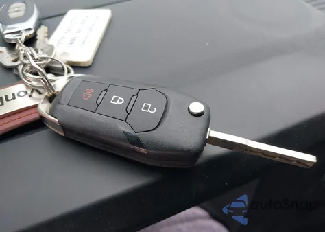 2023 Ford F-350 Xlt z USA, uszkodzony, nr VIN 1FT8W3DN5PEE00688